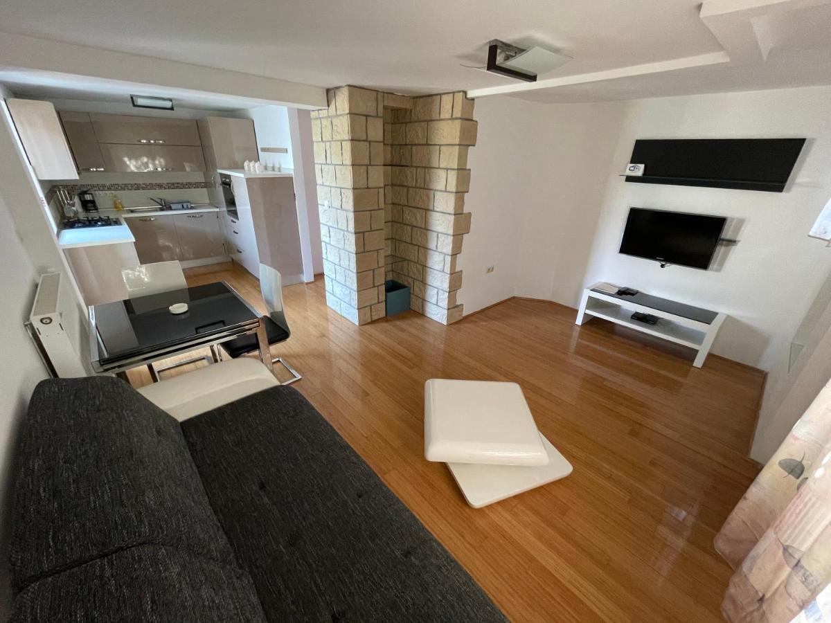 Apartment Victoria Stara Baška Kültér fotó