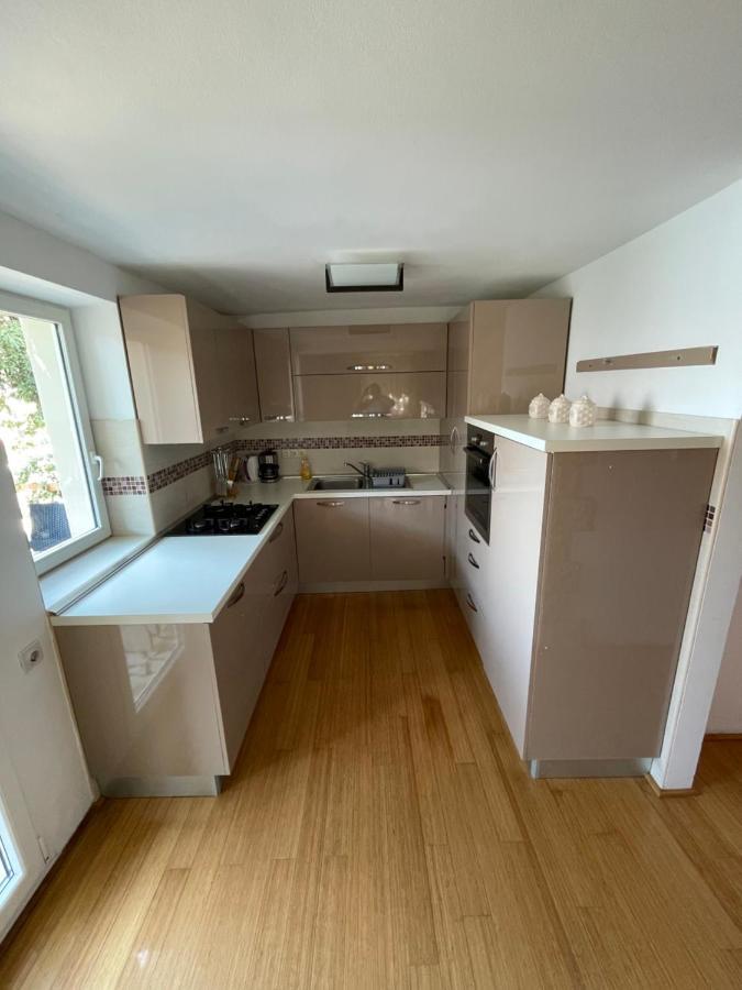 Apartment Victoria Stara Baška Kültér fotó
