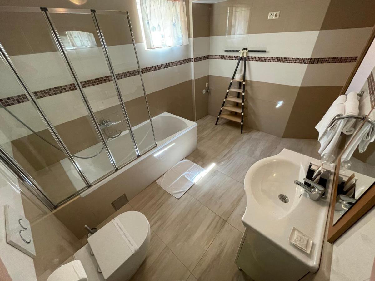 Apartment Victoria Stara Baška Kültér fotó