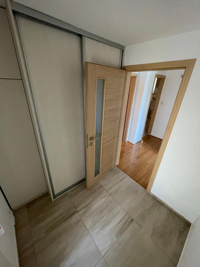 Apartment Victoria Stara Baška Kültér fotó