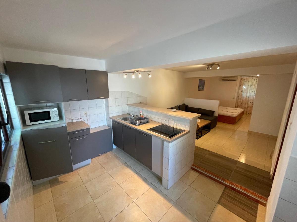 Apartment Victoria Stara Baška Kültér fotó