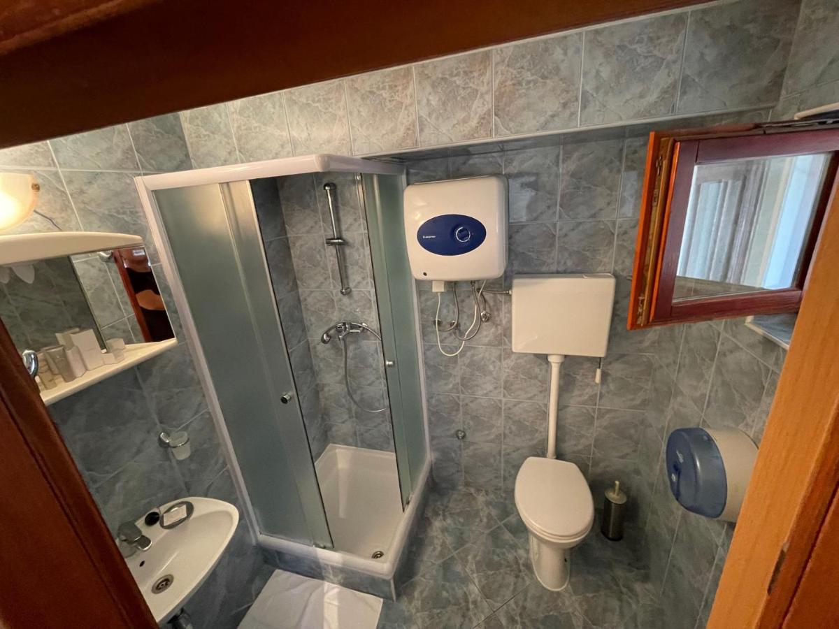 Apartment Victoria Stara Baška Kültér fotó